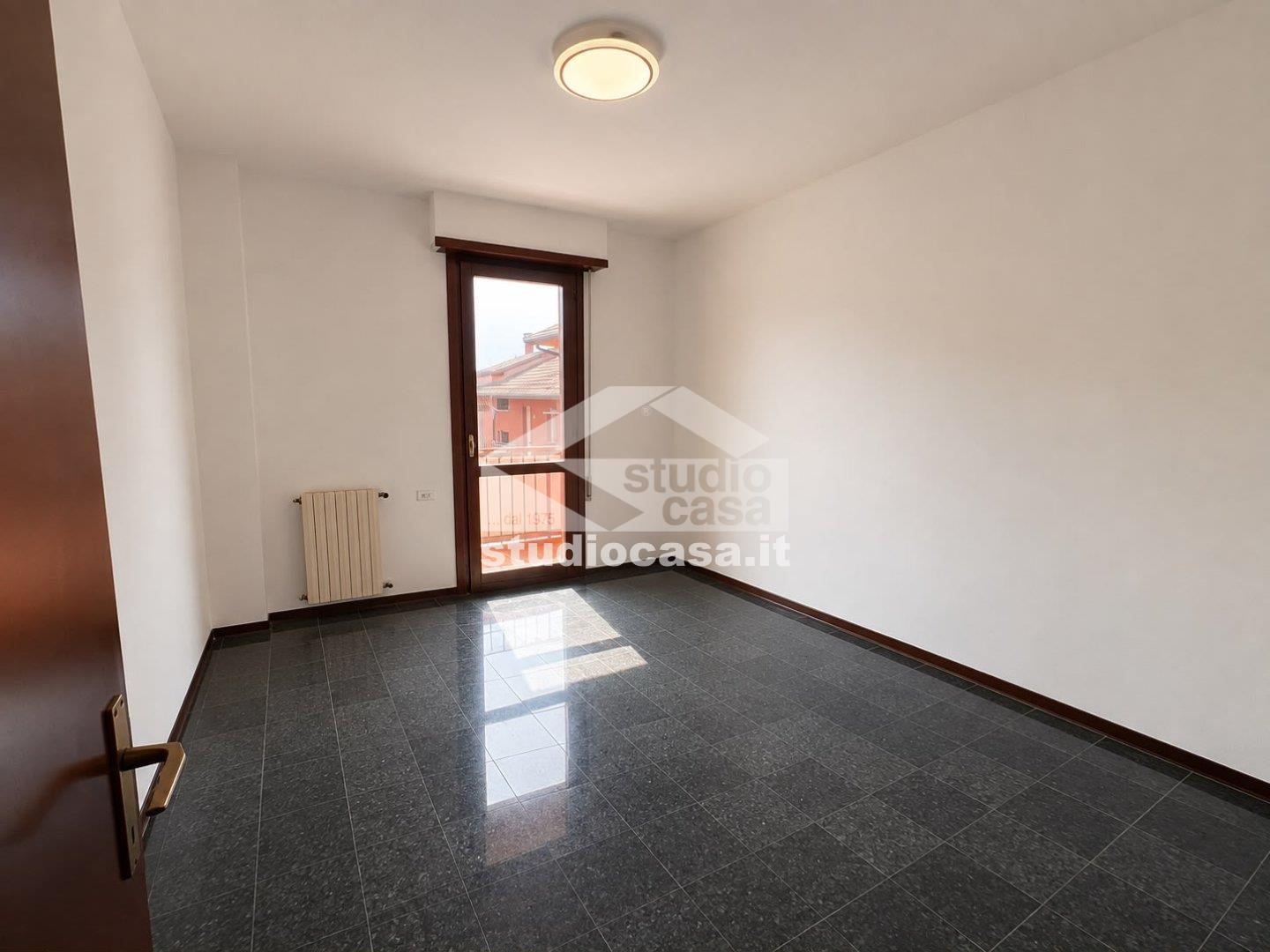Appartamento in vendita a Costa Volpino