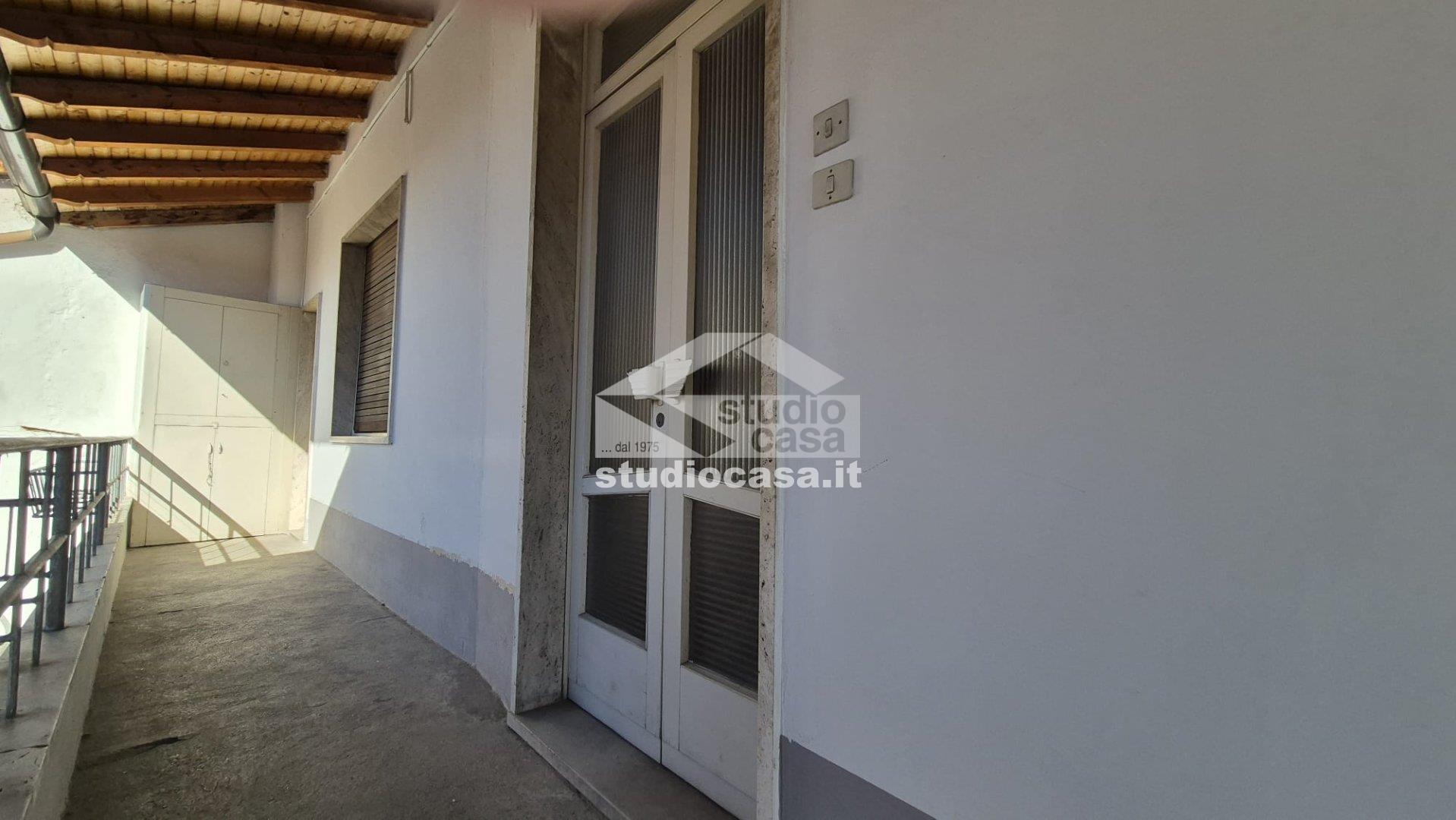 Appartamento in vendita a Lovere