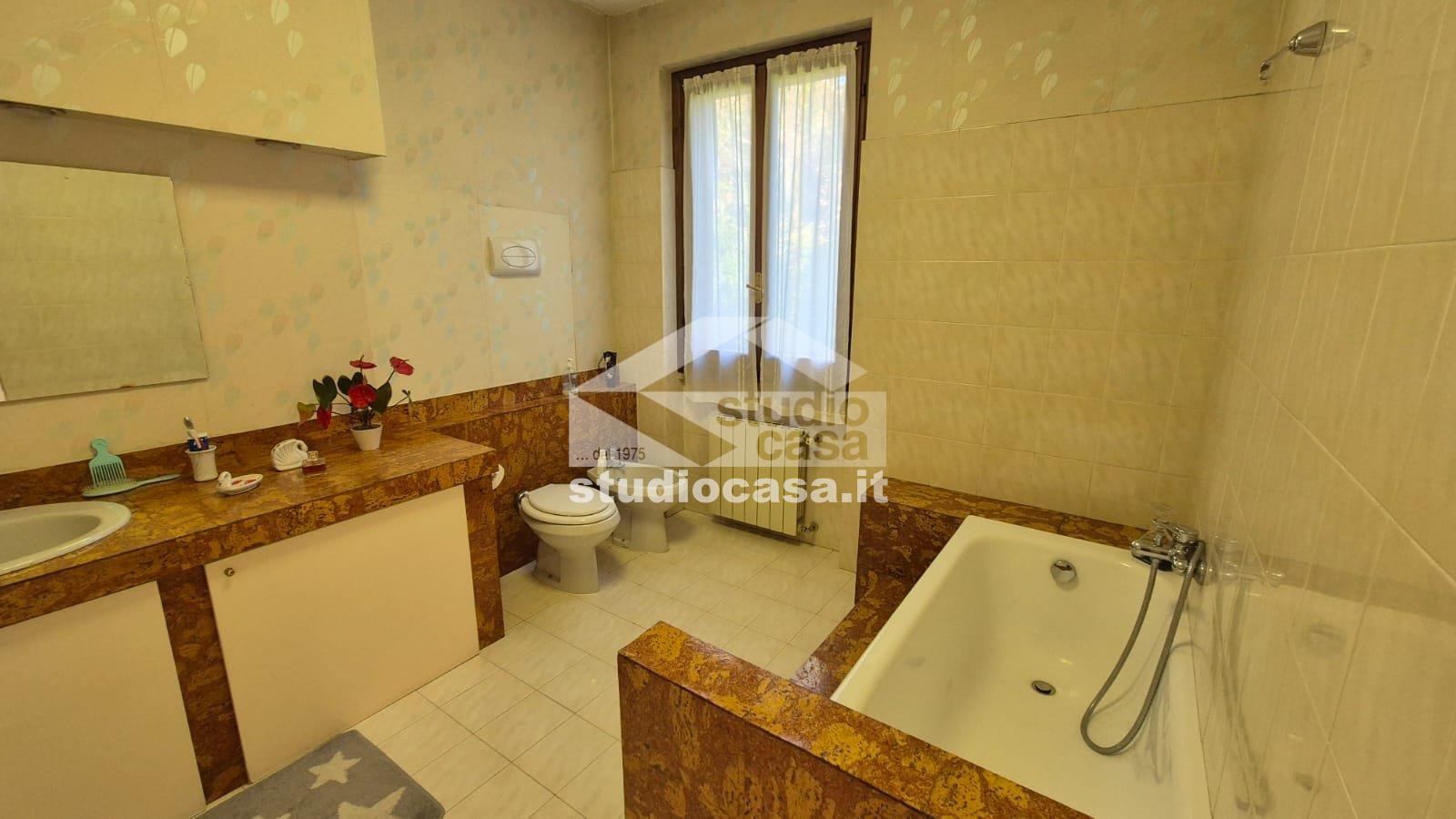 Appartamento in vendita a Lovere