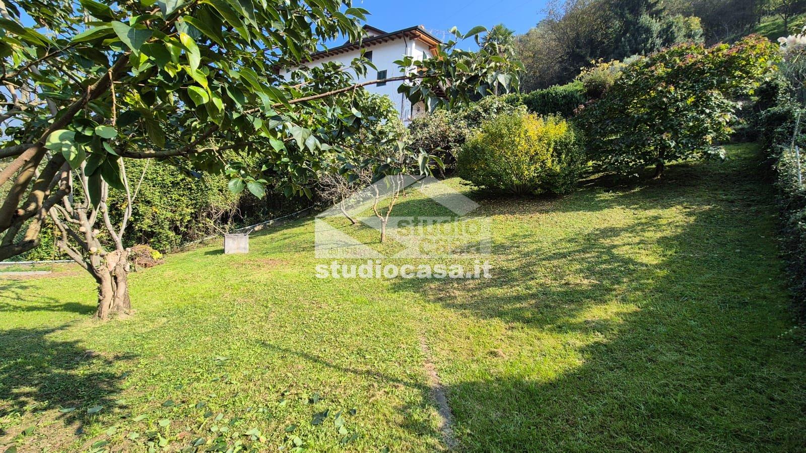 Casa Unifamiliare in vendita a Endine Gaiano