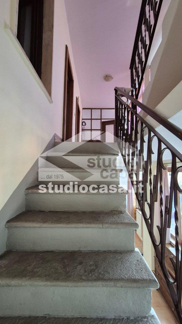 Casa Unifamiliare in vendita a Endine Gaiano
