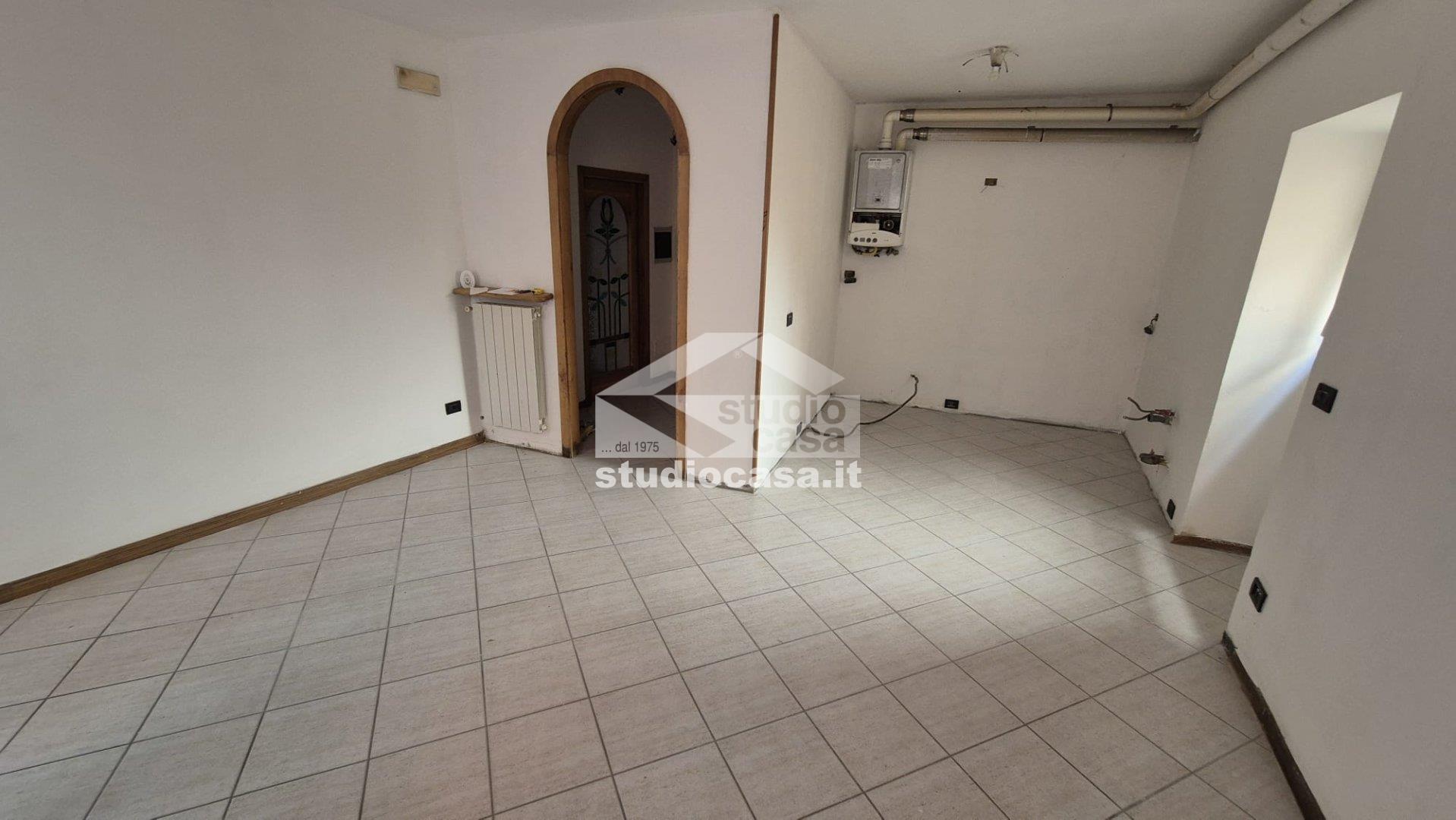 Appartamento in vendita a Lovere