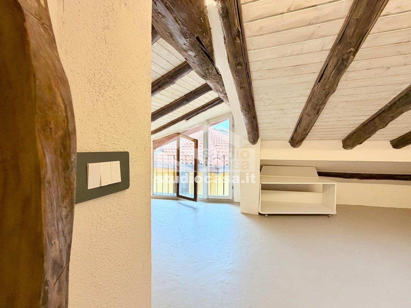 Appartamento in vendita a Lovere