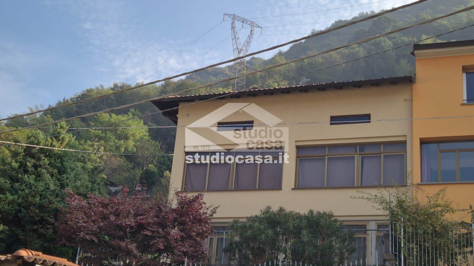 Casa Unifamiliare in vendita a Endine Gaiano