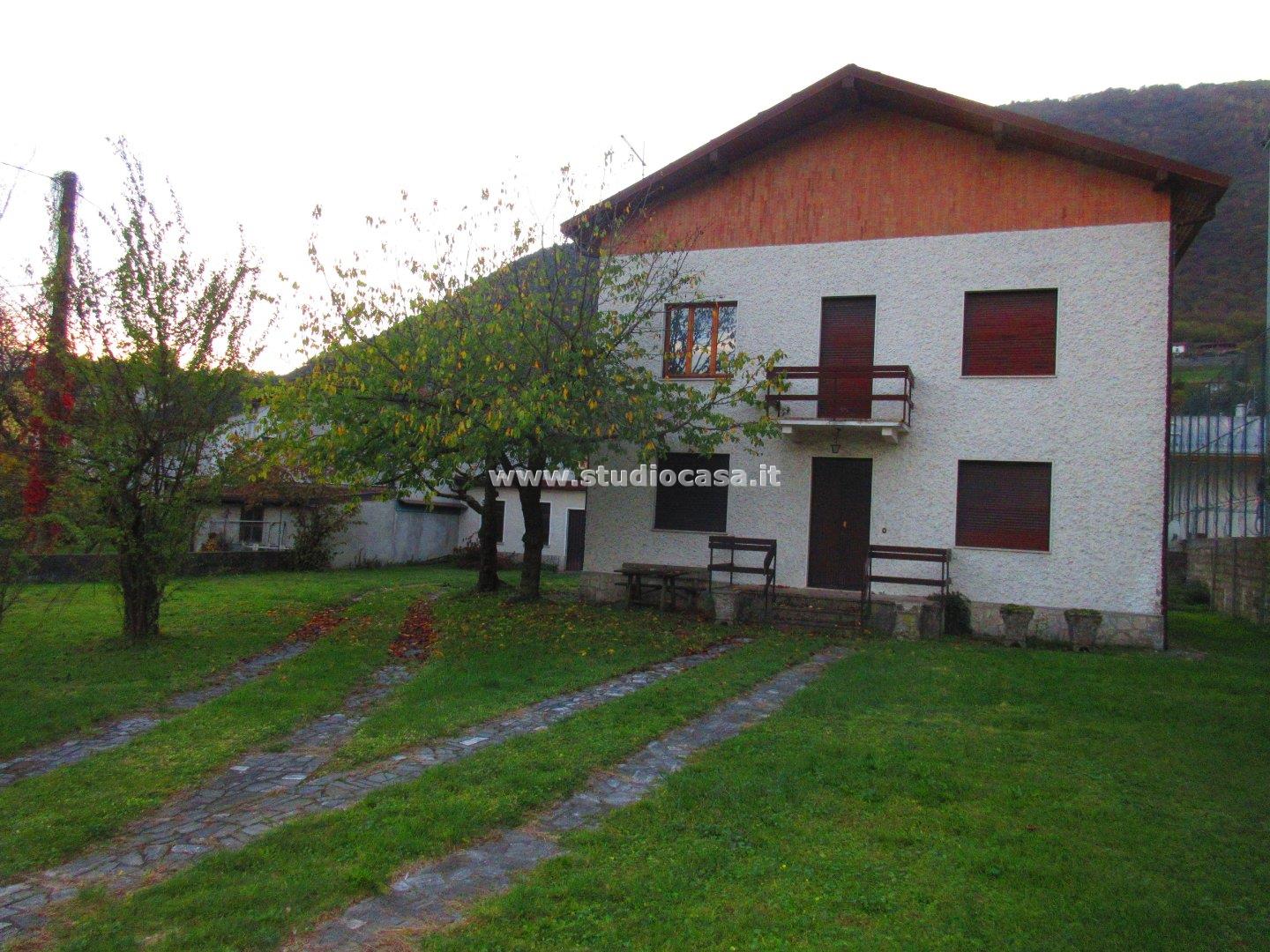 Casa Unifamiliare in vendita a Sovere