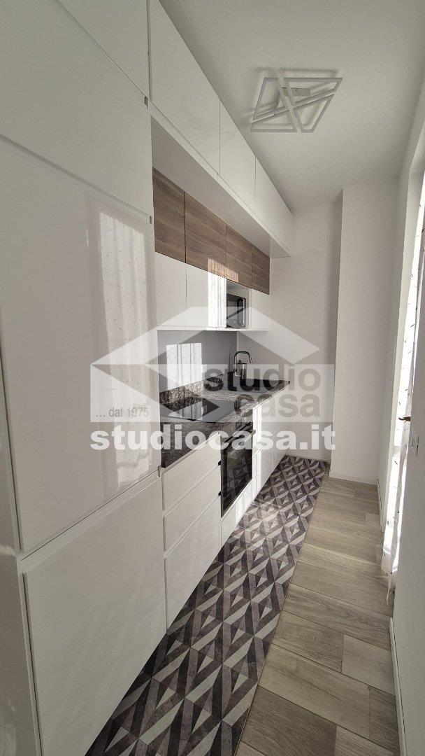 Appartamento in vendita a Riva di Solto