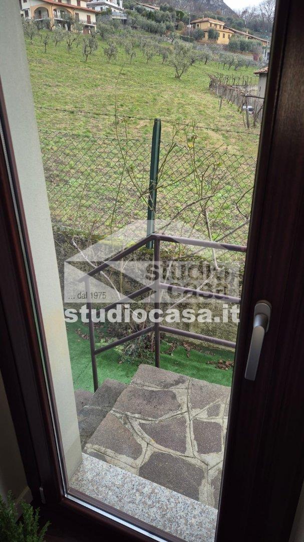 Casa Unifamiliare in vendita a Riva di Solto