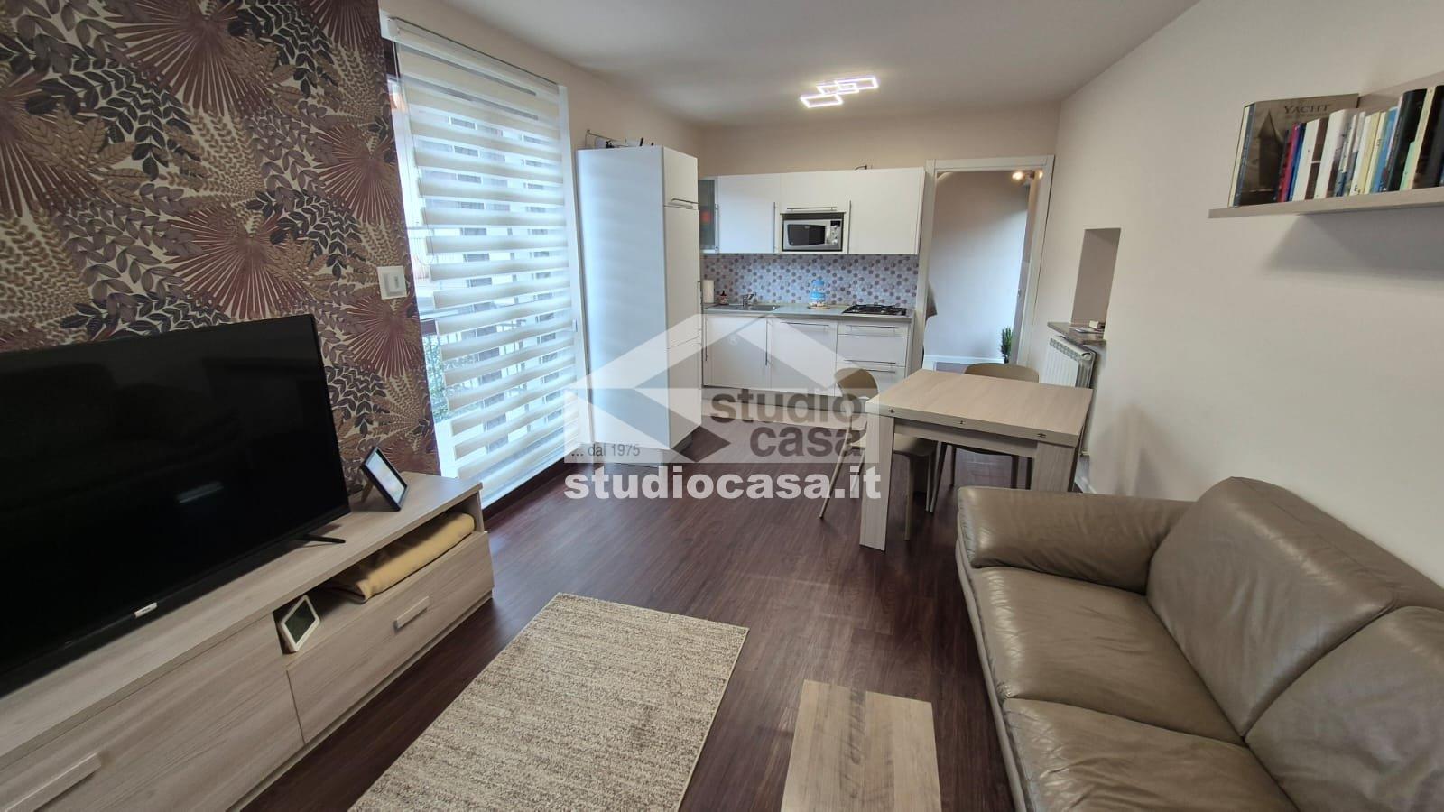 Casa Unifamiliare in vendita a Riva di Solto
