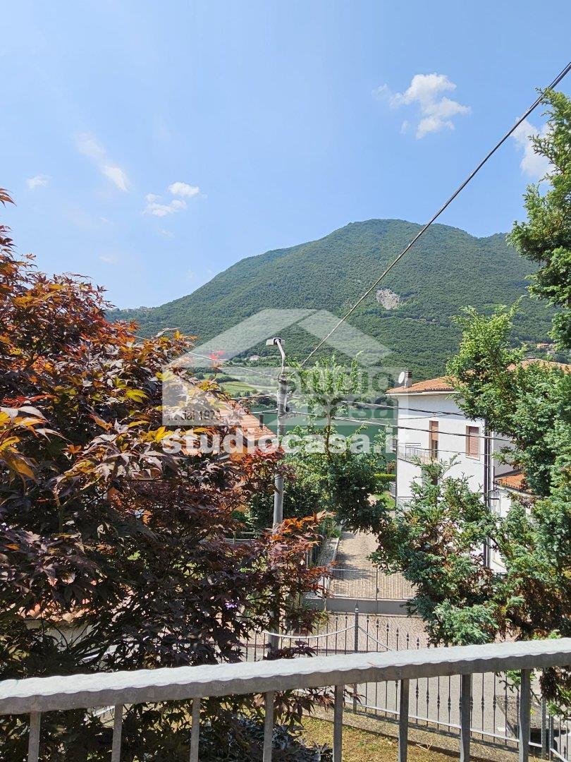 Casa Unifamiliare in vendita a Endine Gaiano