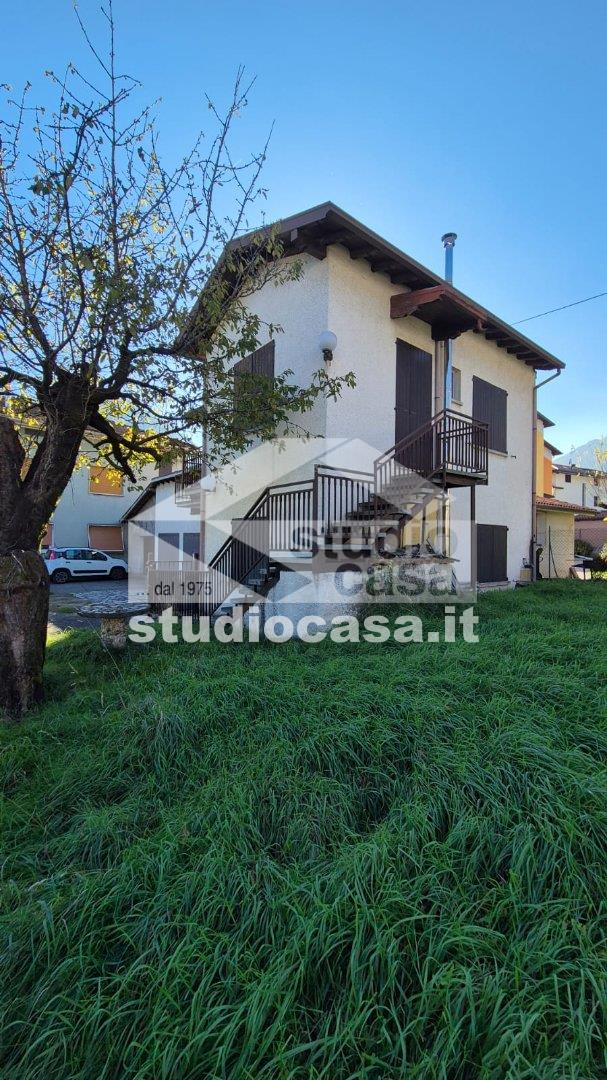 Casa Unifamiliare in vendita a Pianico