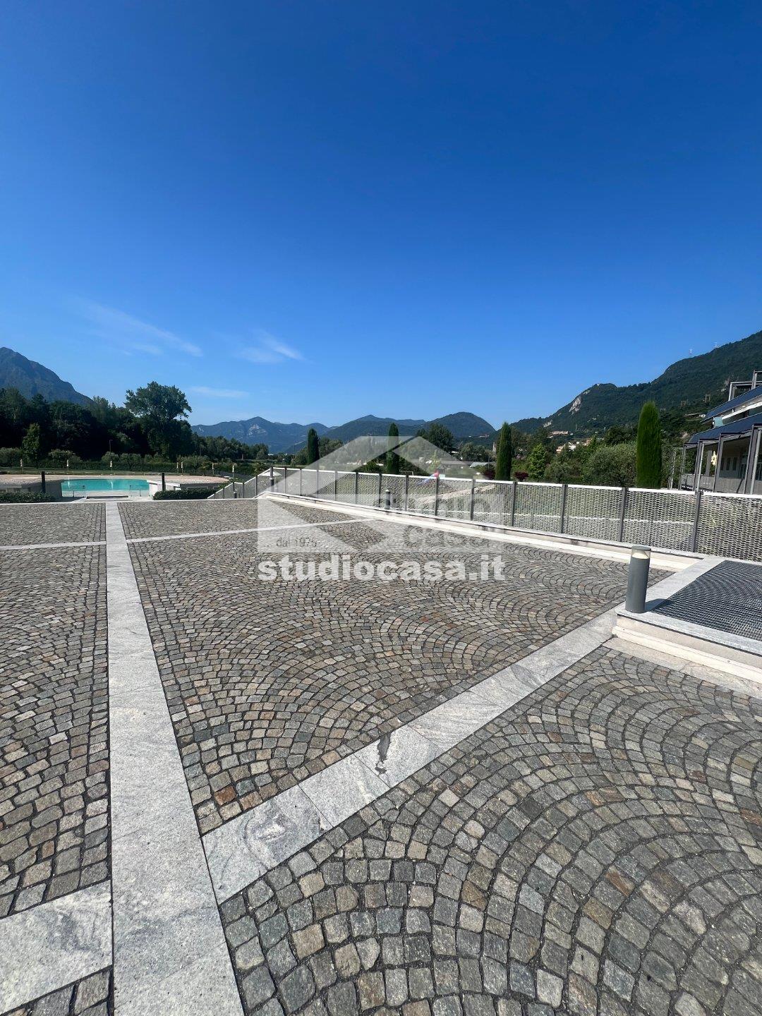 Appartamento in vendita a Costa Volpino