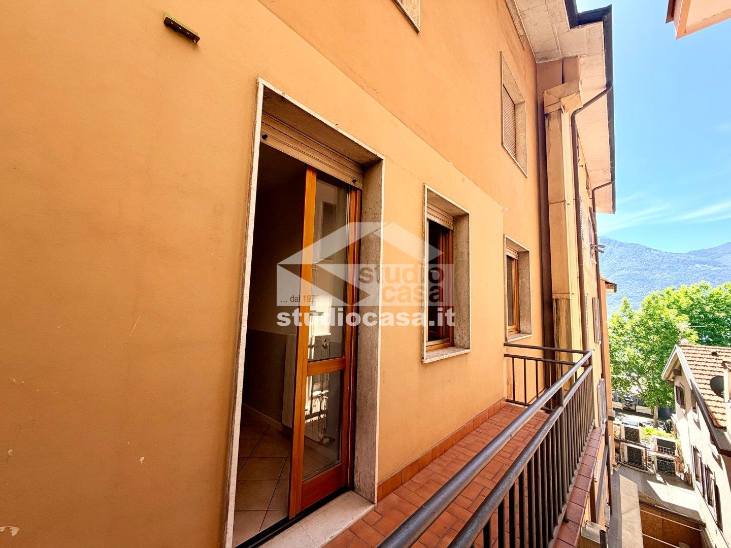 Appartamento in vendita a Lovere