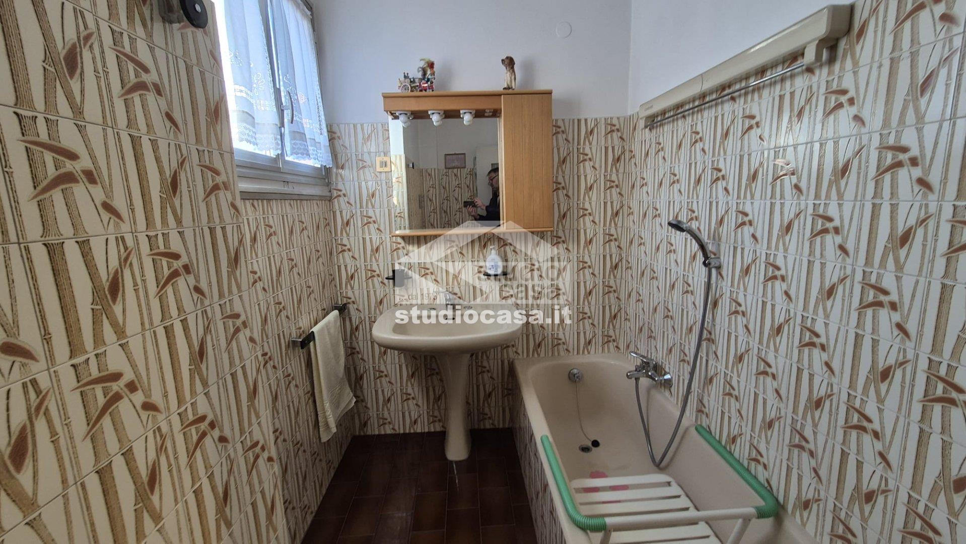 Appartamento in vendita a Lovere