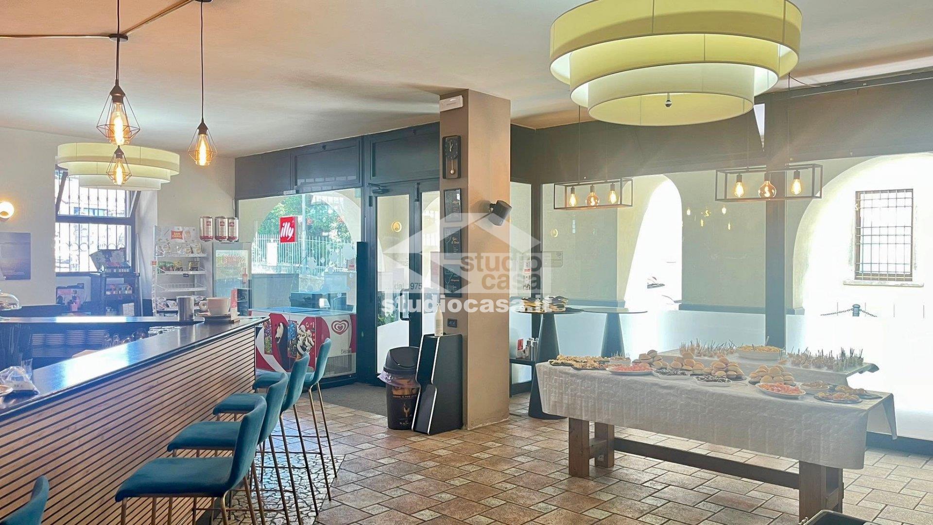 Bar / Ristorante in vendita a Lovere