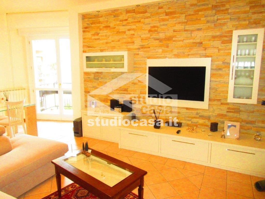 Appartamento in vendita a Lovere