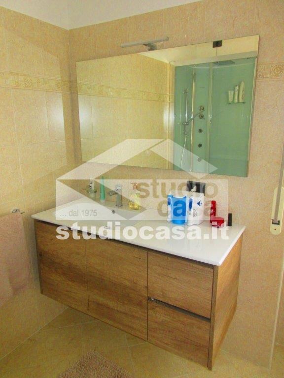 Appartamento in vendita a Lovere