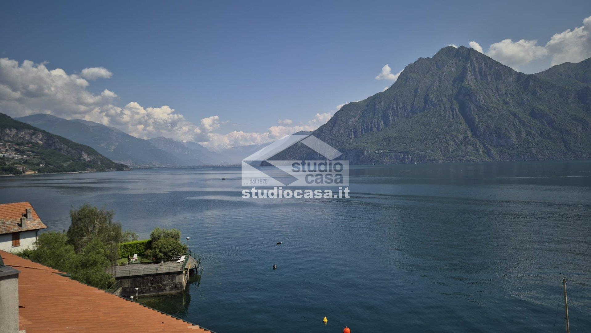 Appartamento in vendita a Riva di Solto