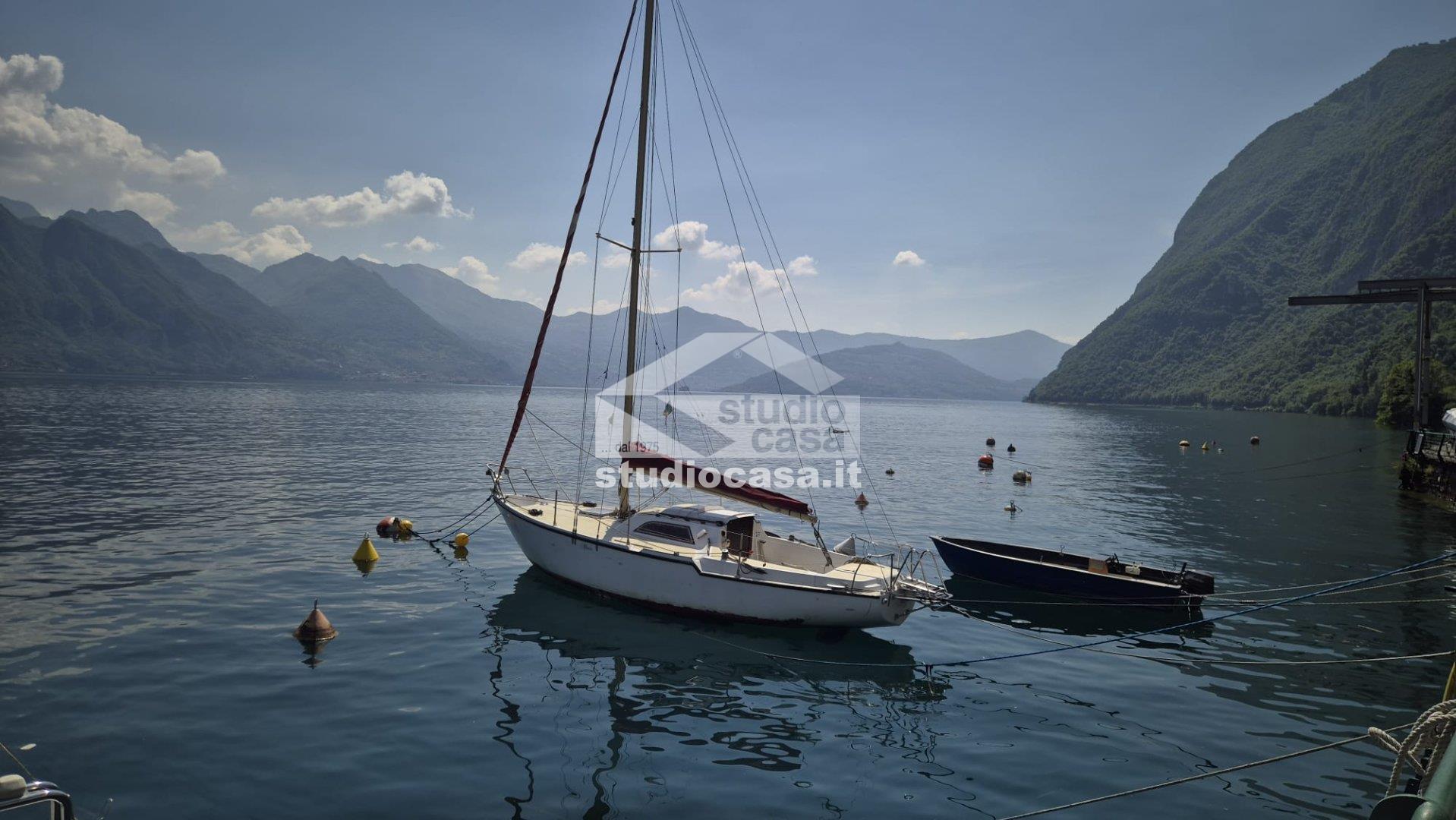 Appartamento in vendita a Riva di Solto
