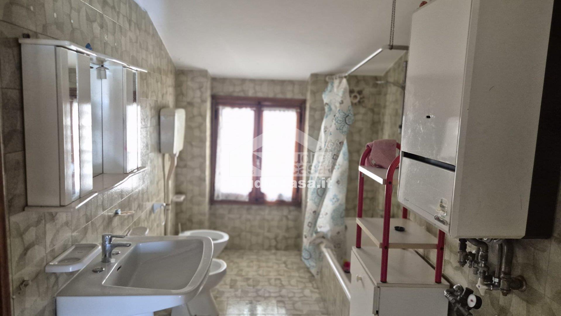 Attico in vendita a Costa Volpino