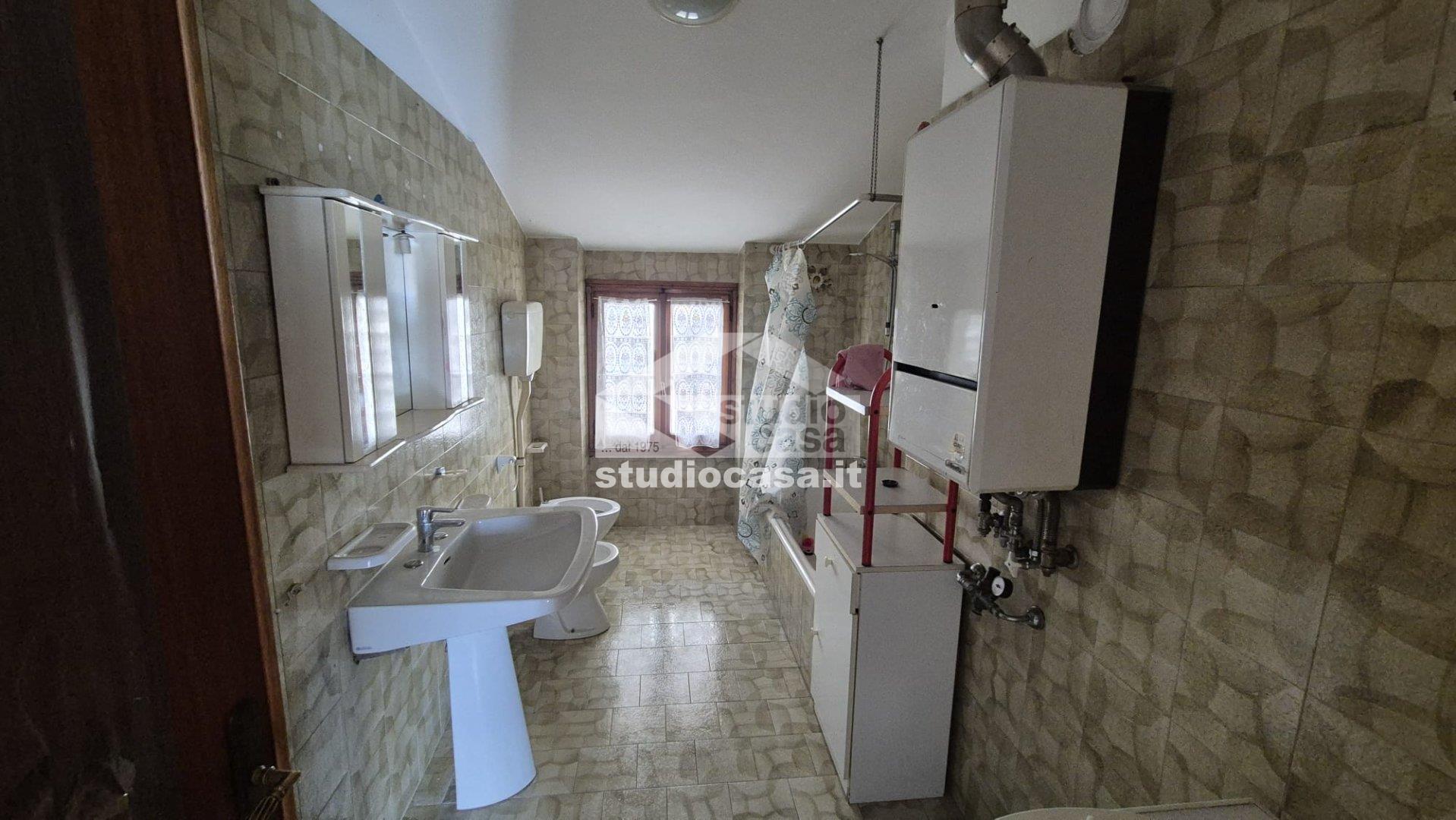 Attico in vendita a Costa Volpino