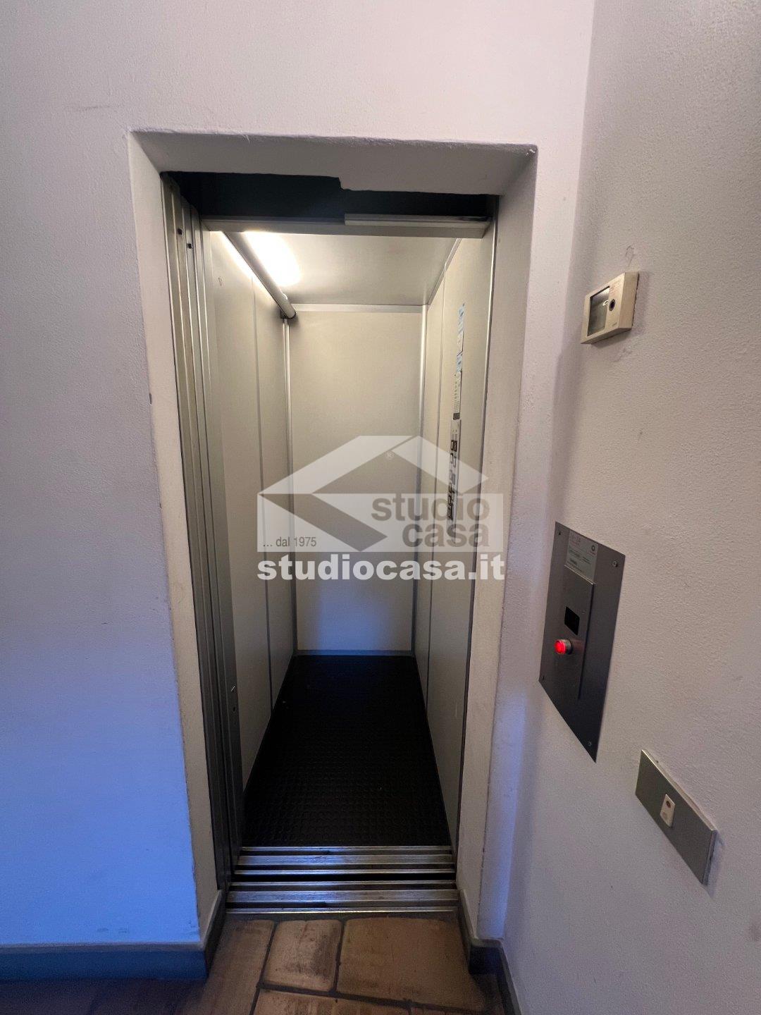 Appartamento in vendita a Lovere