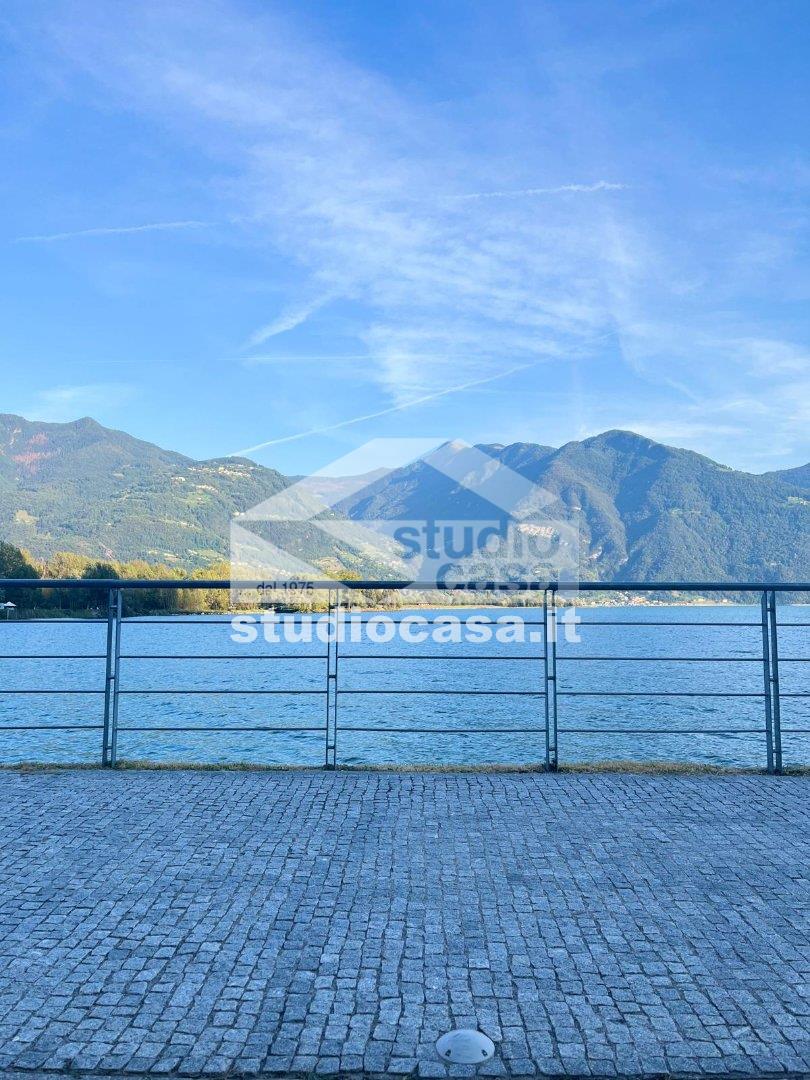 Attico in vendita a Costa Volpino