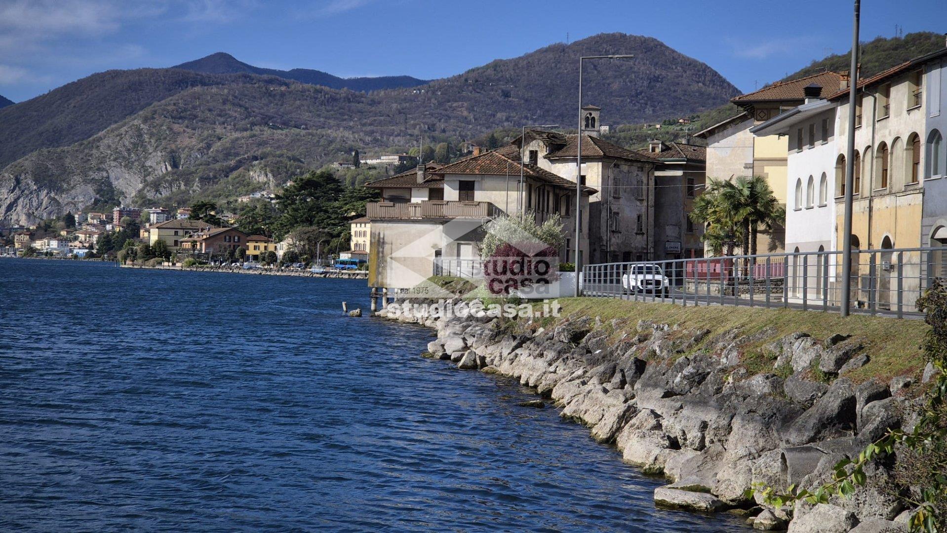 Attico in vendita a Costa Volpino