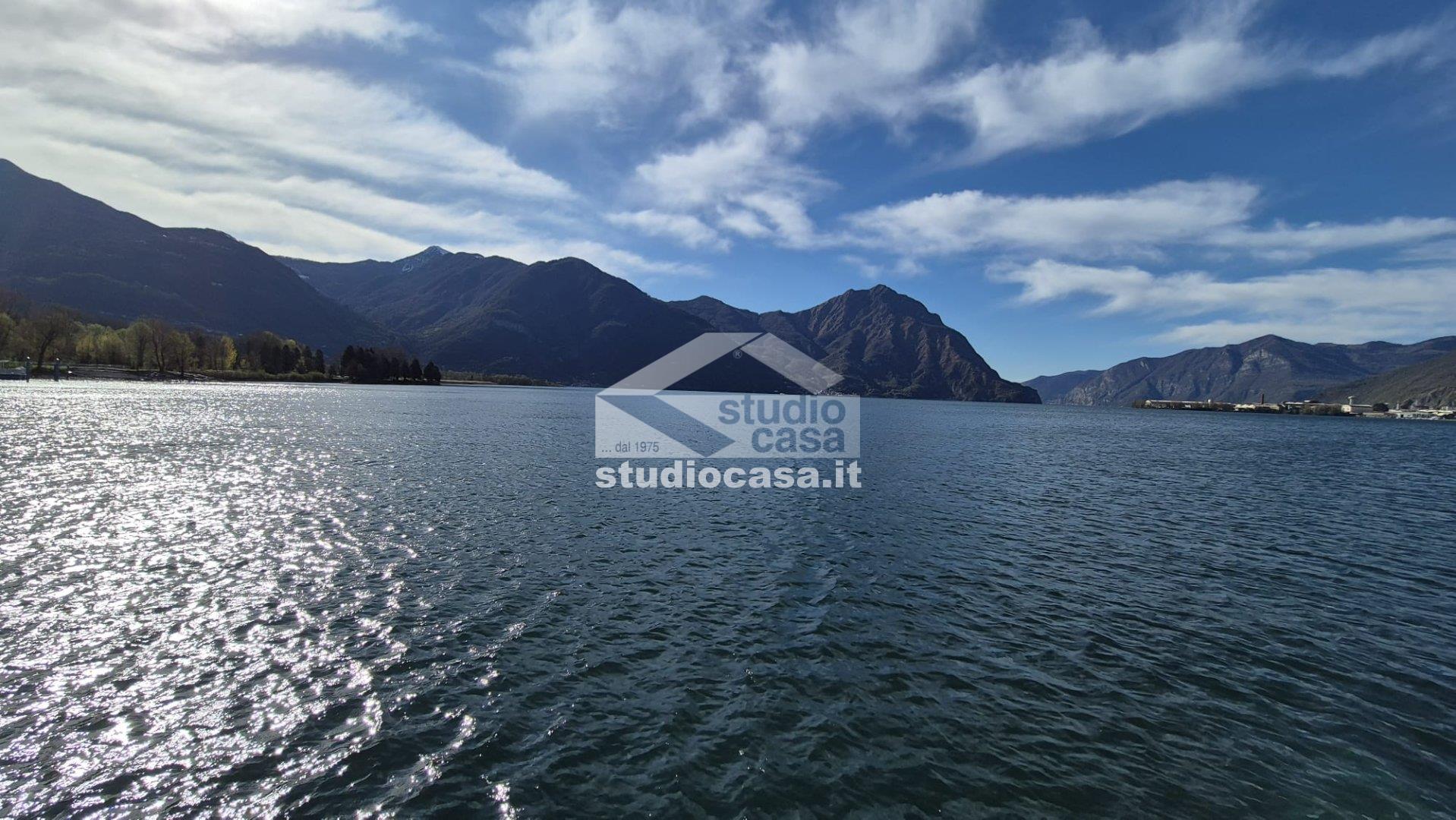 Attico in vendita a Costa Volpino