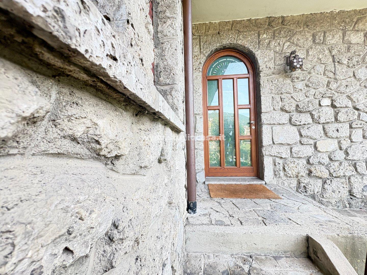 Appartamento in vendita a Lovere