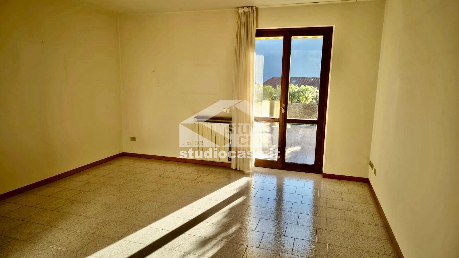 Appartamento in vendita a Lovere