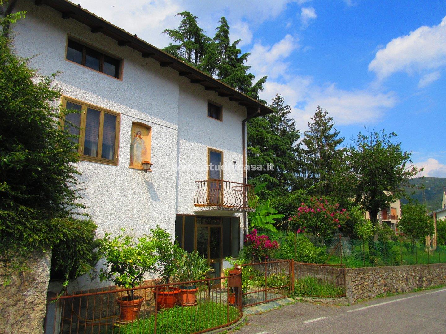 Casa Unifamiliare in vendita a Endine Gaiano