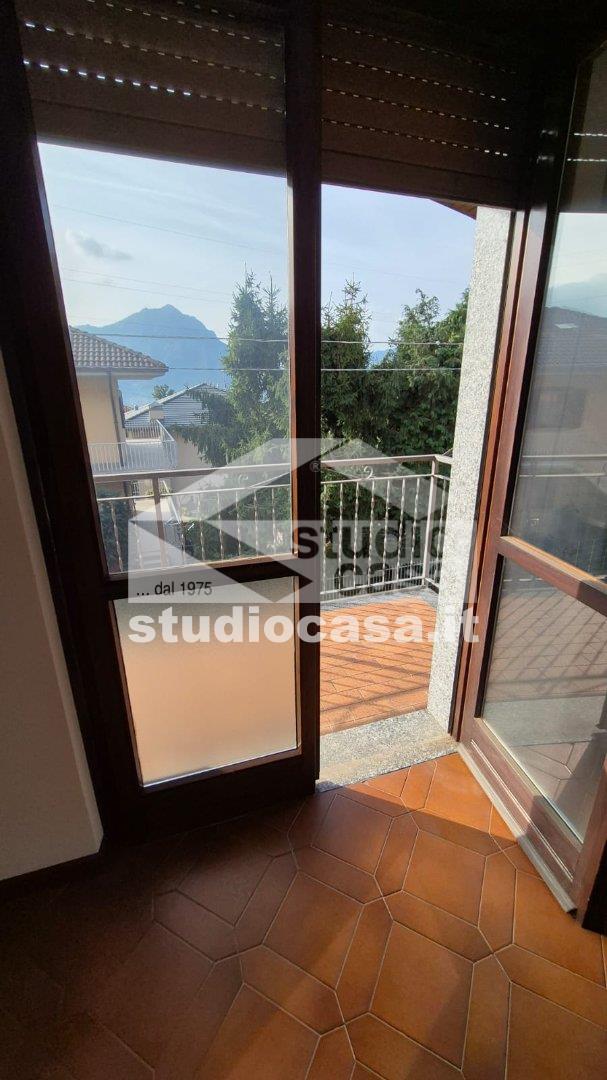 Casa Unifamiliare in vendita a Costa Volpino