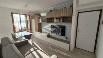 Appartamento in vendita a Riva di Solto