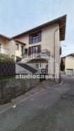 Casa Unifamiliare in vendita a Riva di Solto
