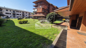 Appartamento in vendita a Costa Volpino