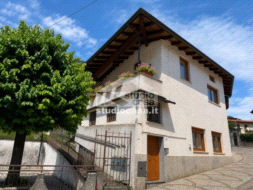 Casa Unifamiliare in vendita a Endine Gaiano