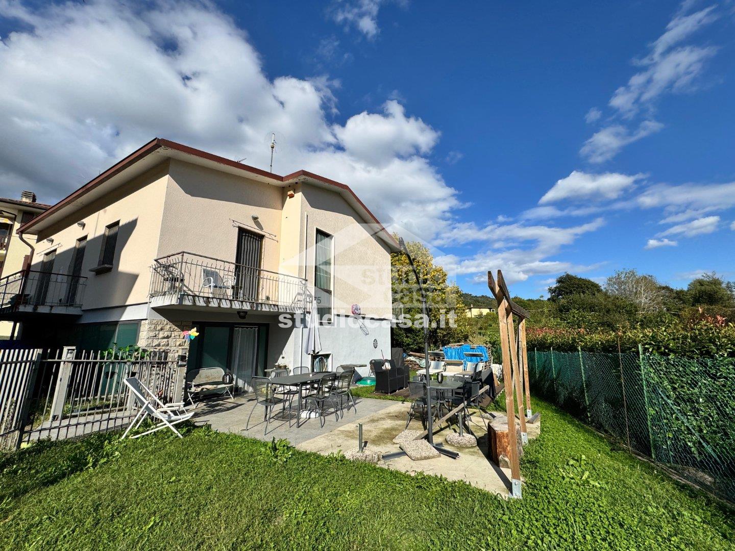 Villa Unifamiliare in vendita a Sotto il Monte Giovanni XXIII