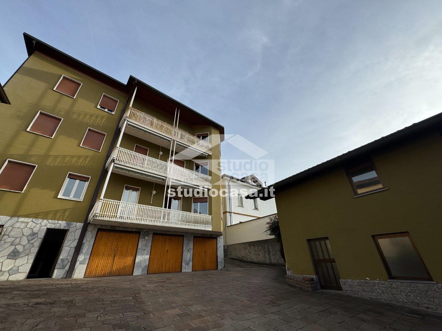 Appartamento in vendita a Renate