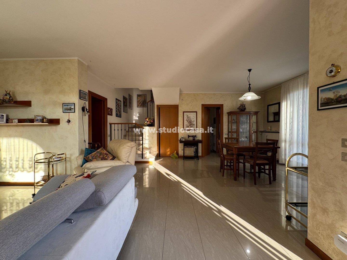 Villa Unifamiliare in vendita a Mapello