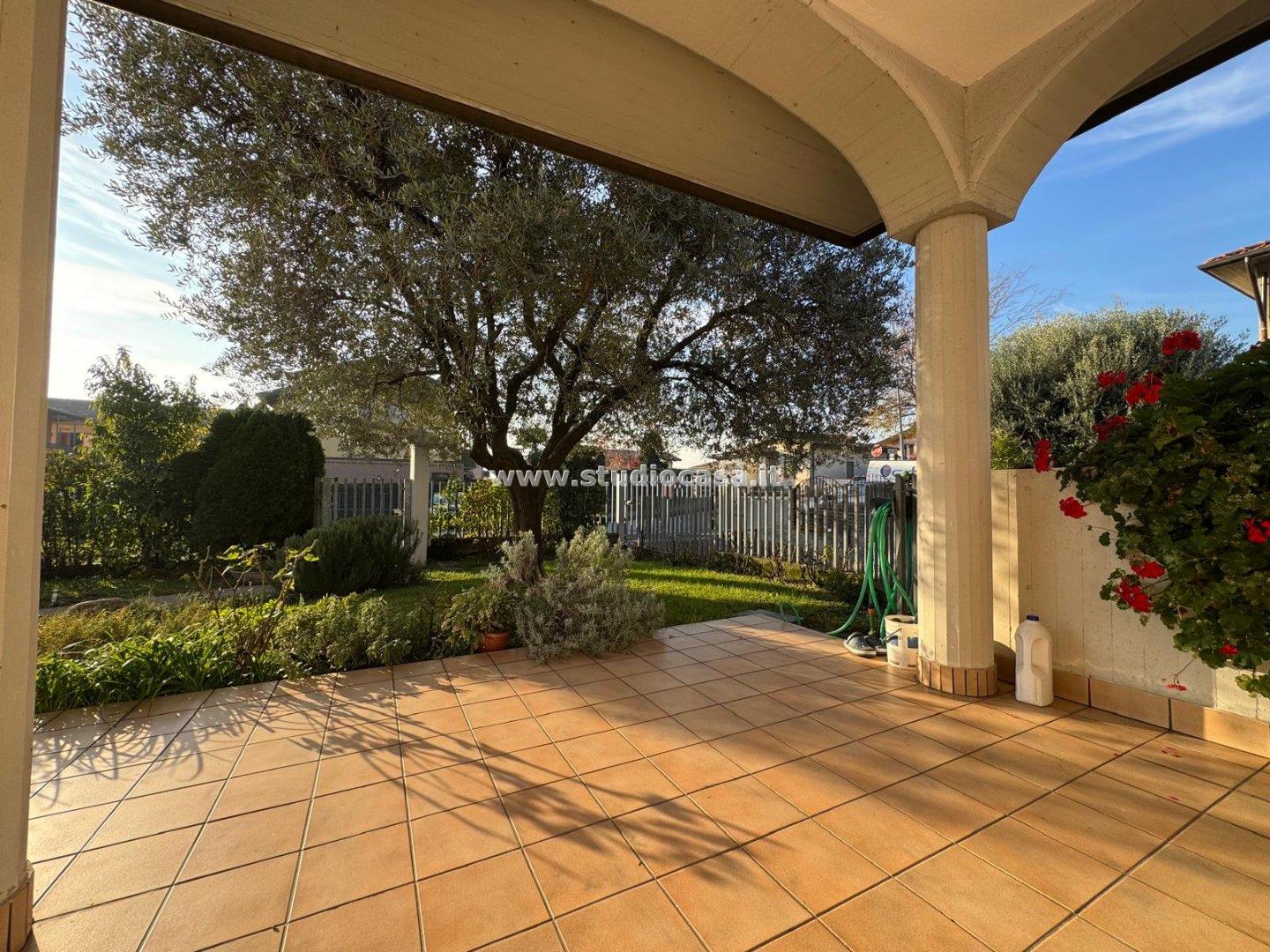 Villa Unifamiliare in vendita a Mapello