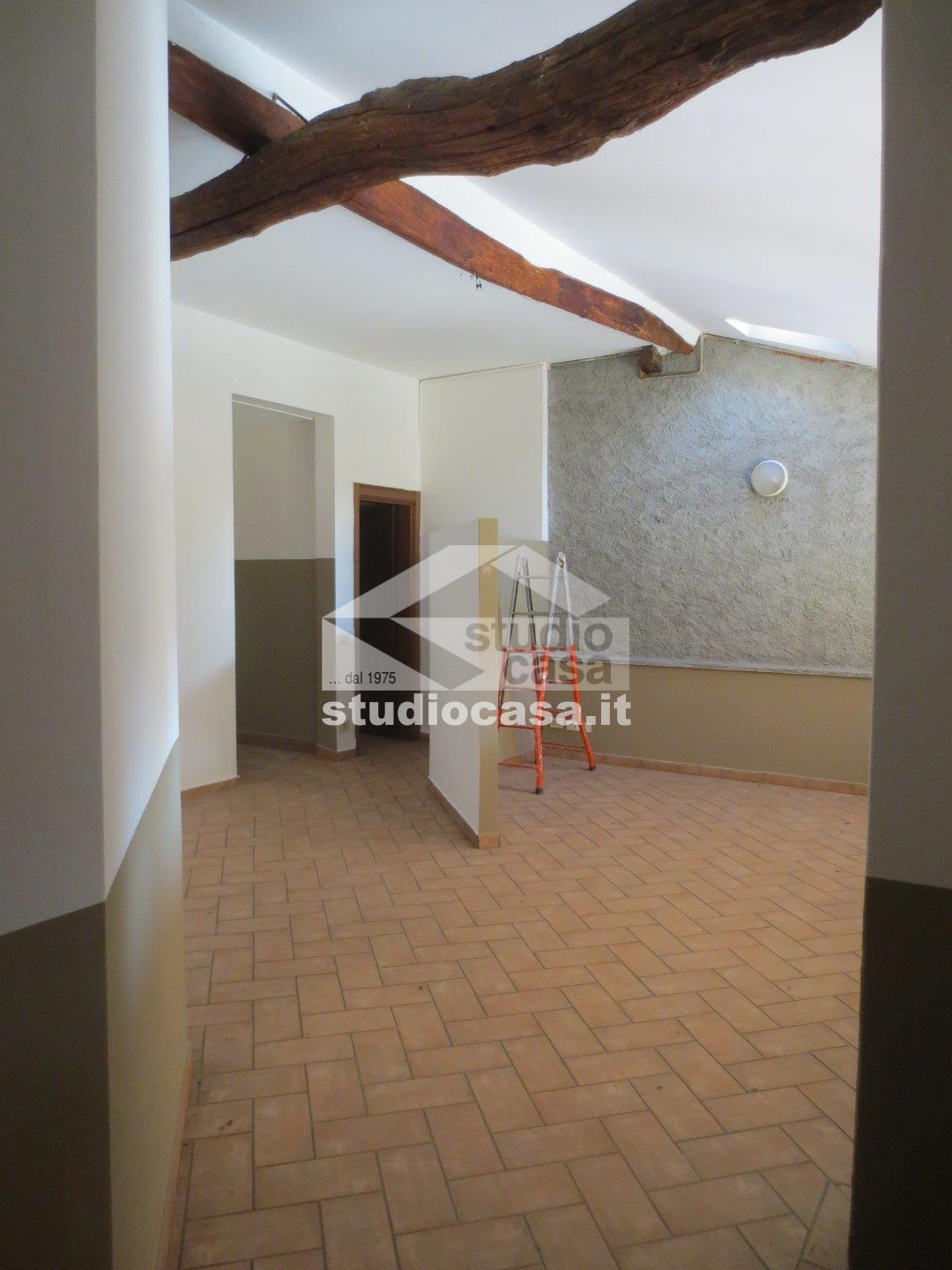 Appartamento in vendita a Ponte Lambro