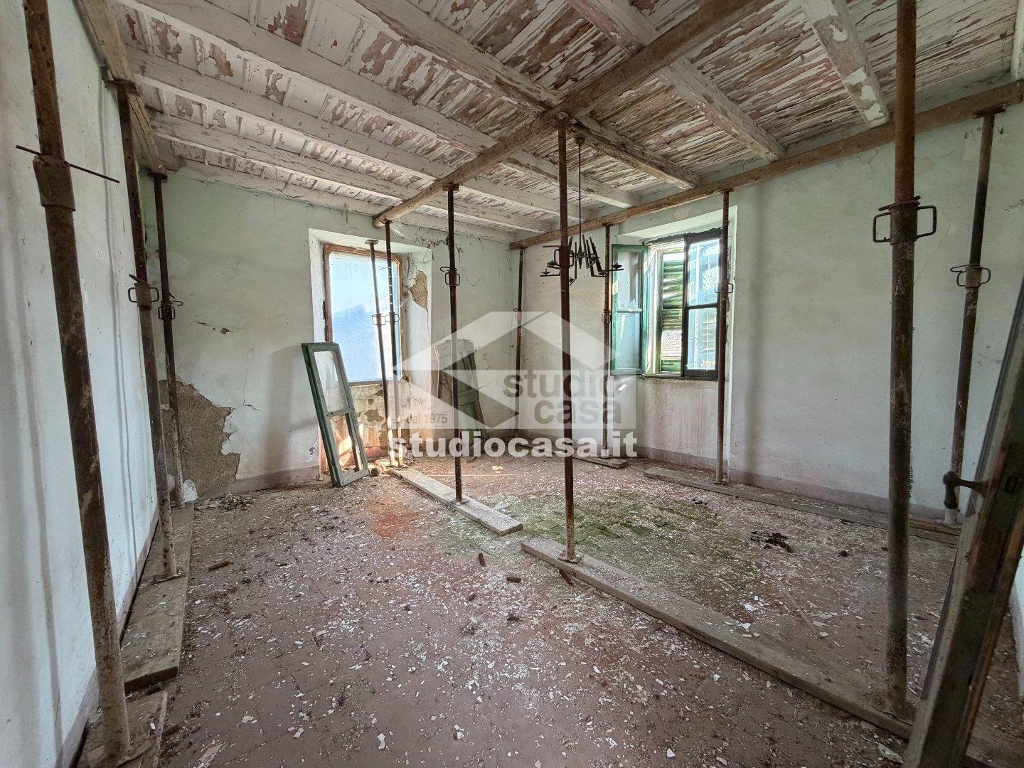 Cascina in vendita a Cisano Bergamasco