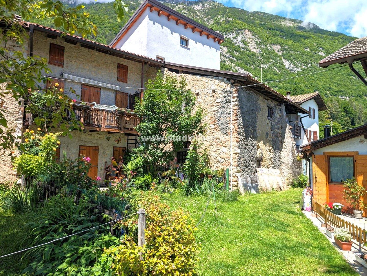 Terreno Boschivo in vendita a Villa Lagarina