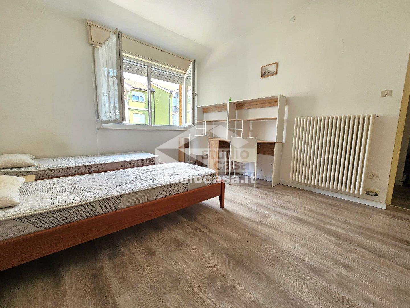 Stanza in Appartamento in affitto a Rovereto
