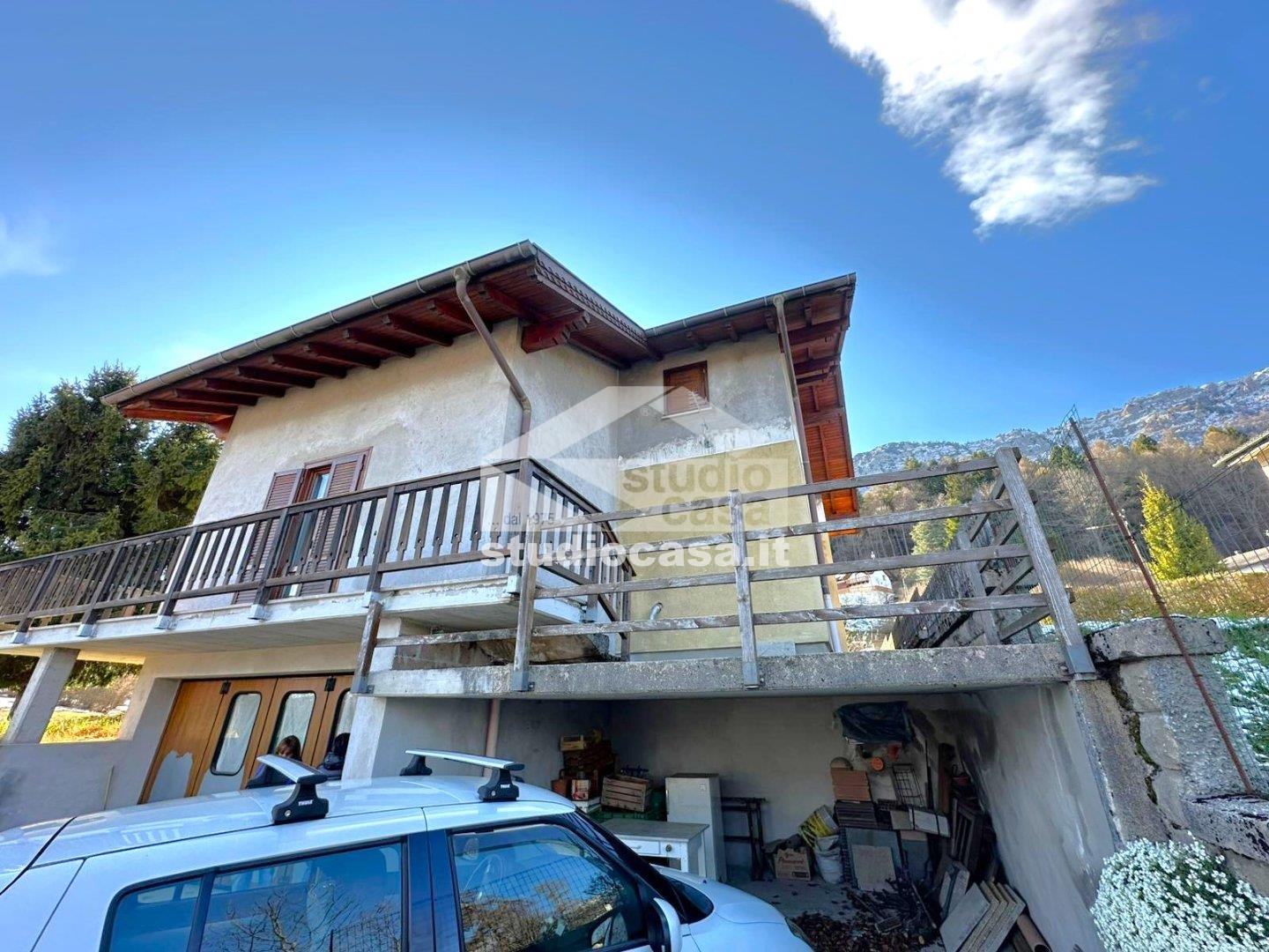 Villa Unifamiliare in vendita a Isera