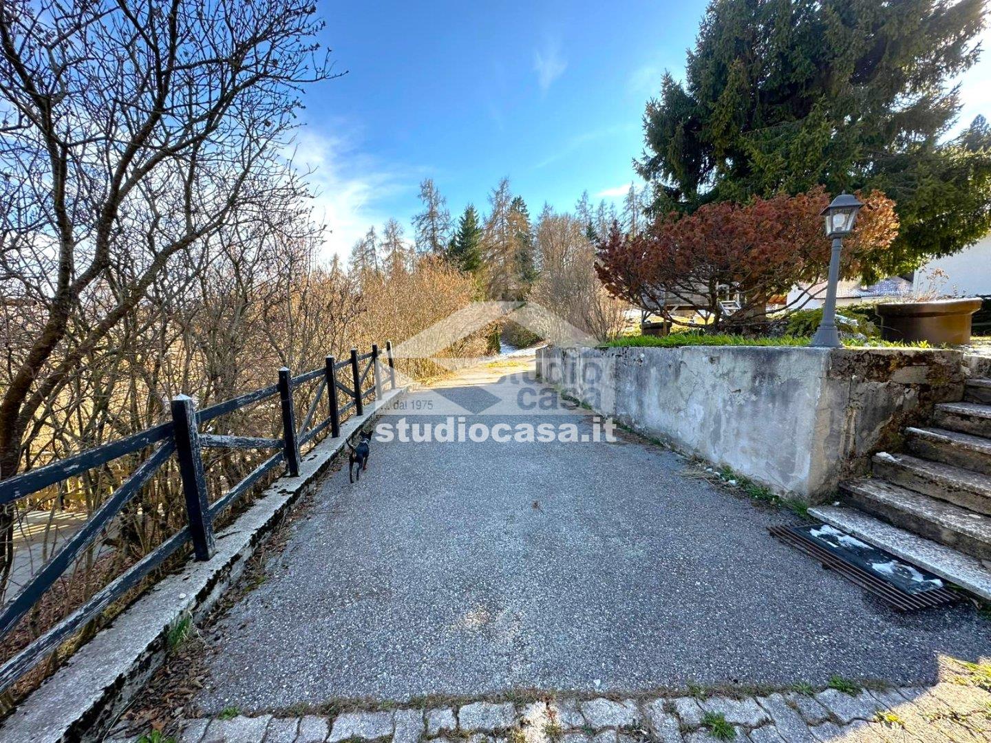 Villa Unifamiliare in vendita a Isera