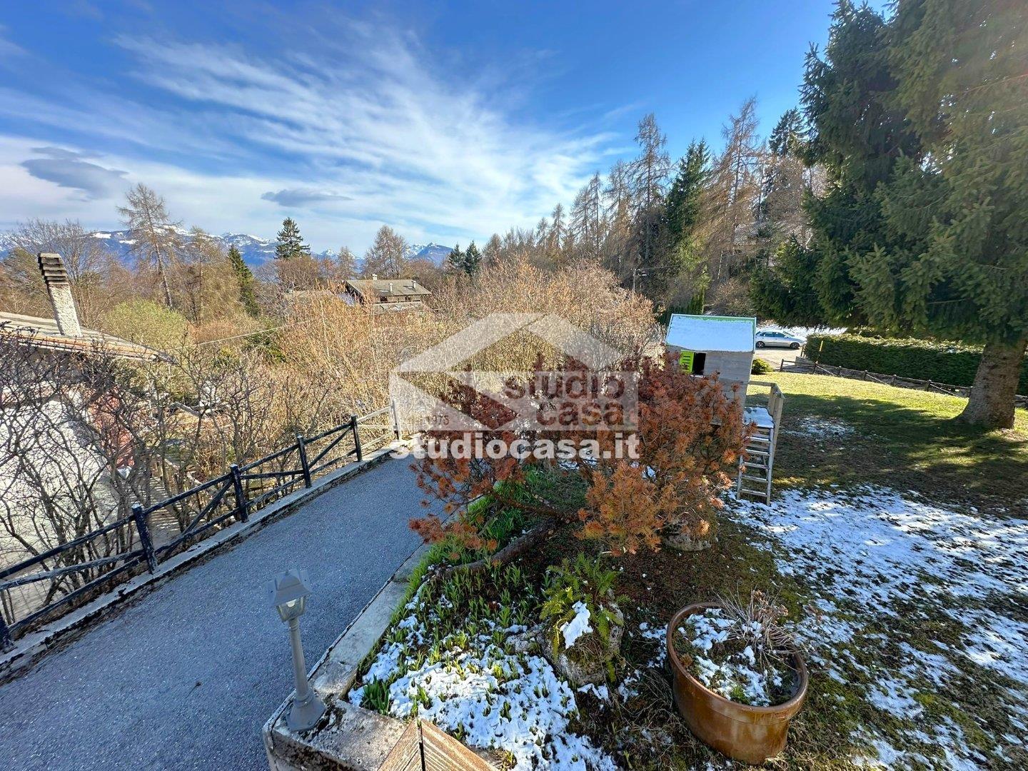 Villa Unifamiliare in vendita a Isera