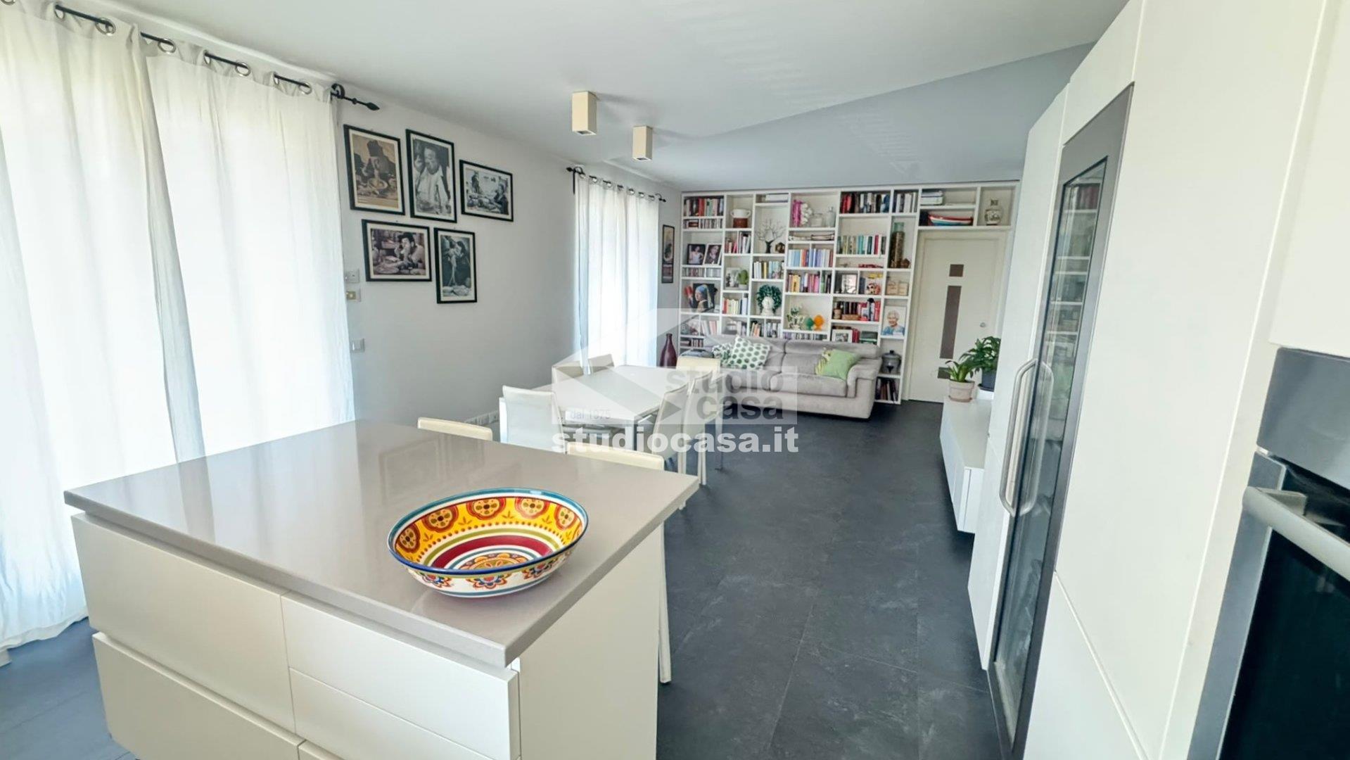 Appartamento in vendita a Trento