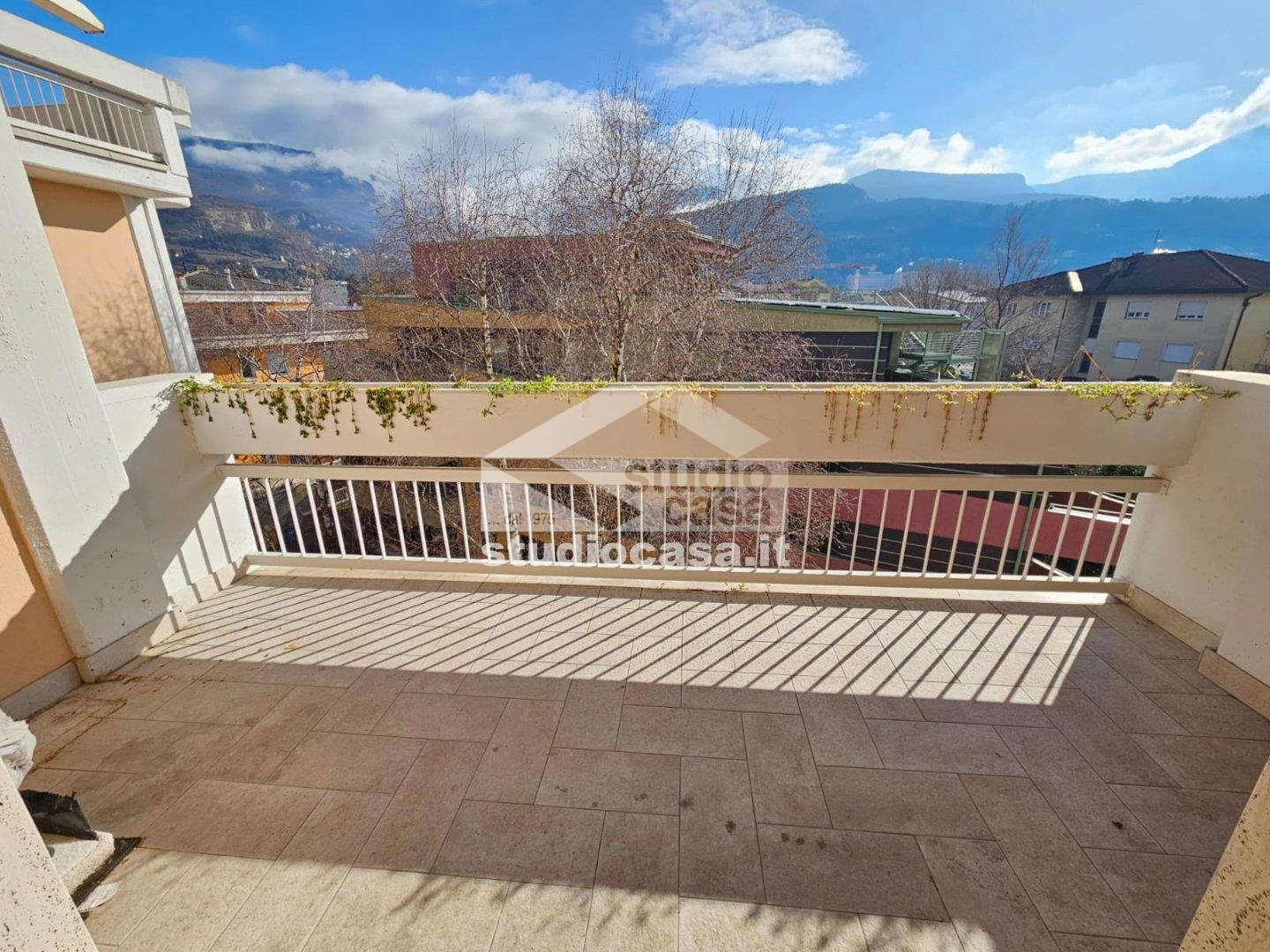 Appartamento in vendita a Rovereto