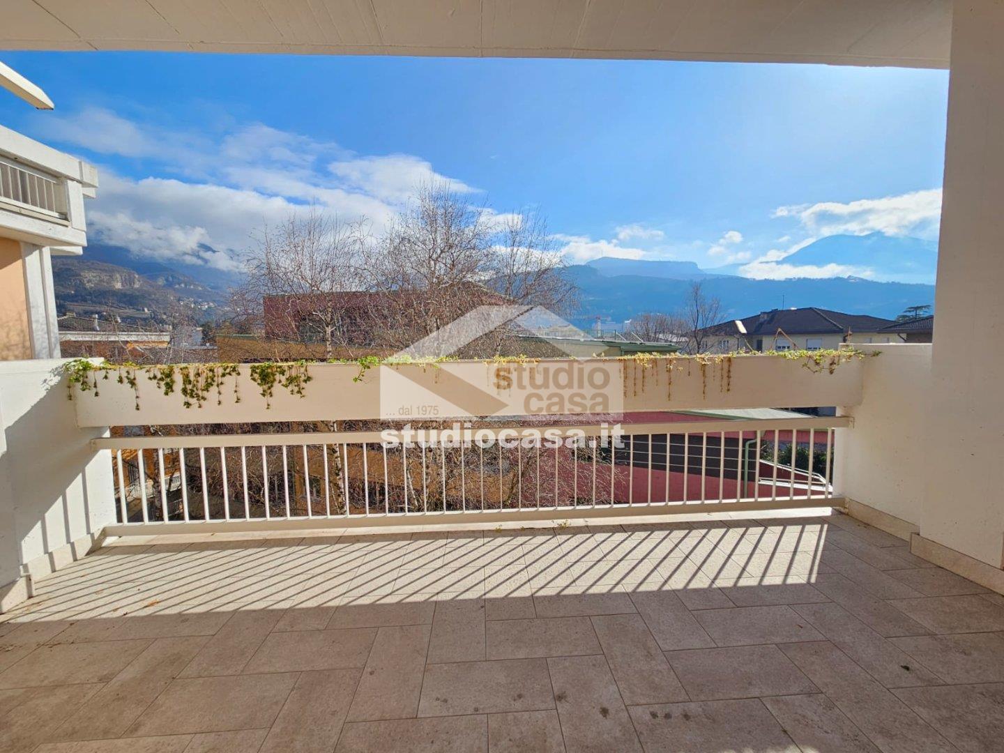 Appartamento in vendita a Rovereto